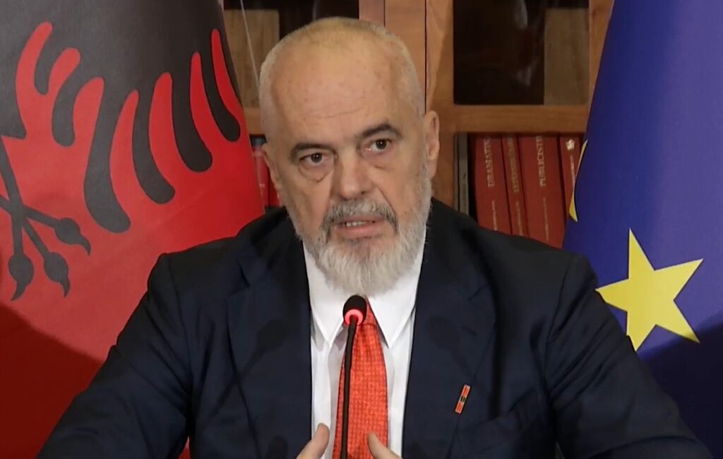 Nga konfiskimet te prishja e mureve rrethuese, miratohet paketa ligjore për mbrojtjen e territorit